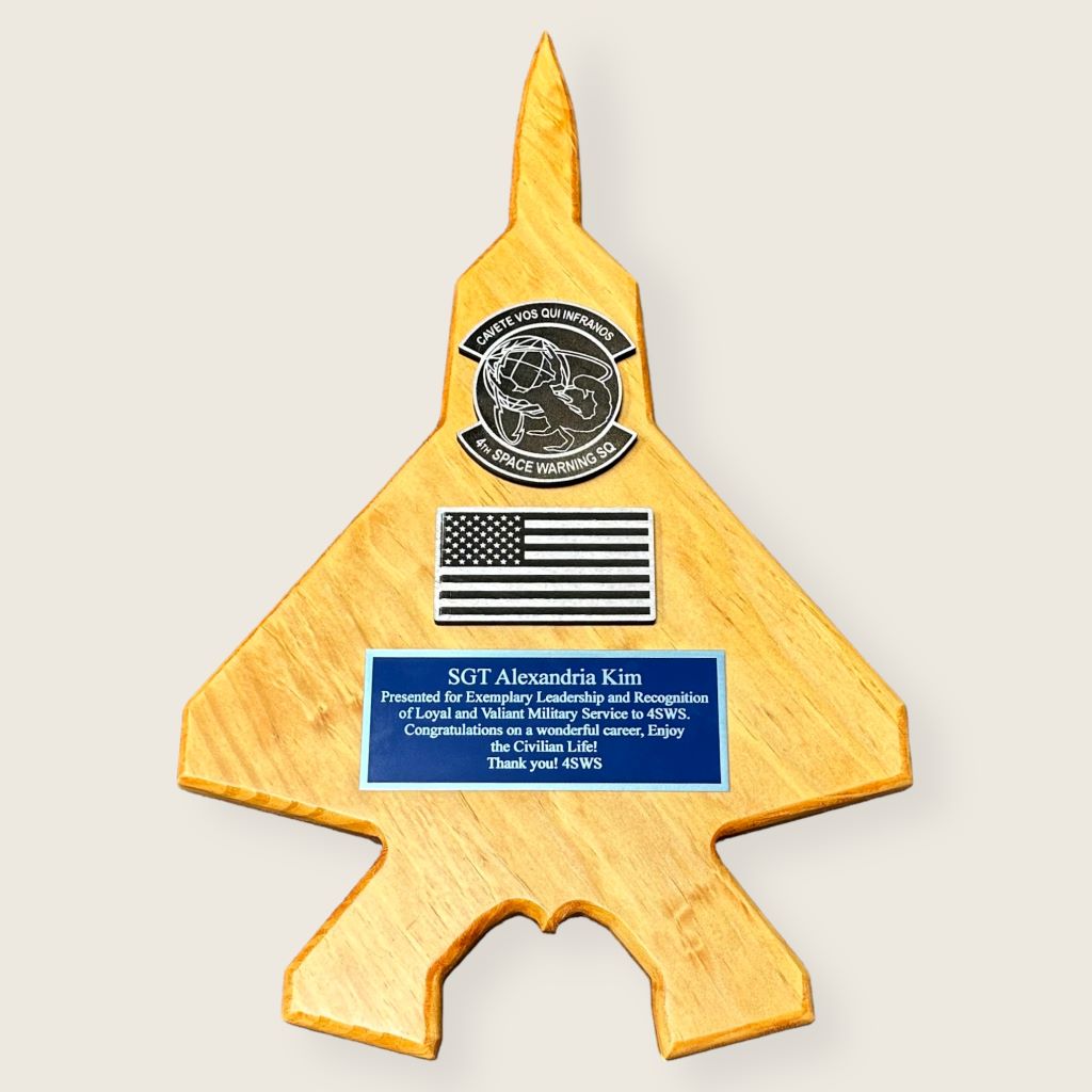 light pine jet plaque with blue and silver color scheme