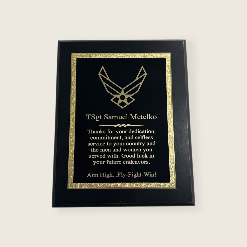 Plaque w/ engraved full plate 8"x 10"